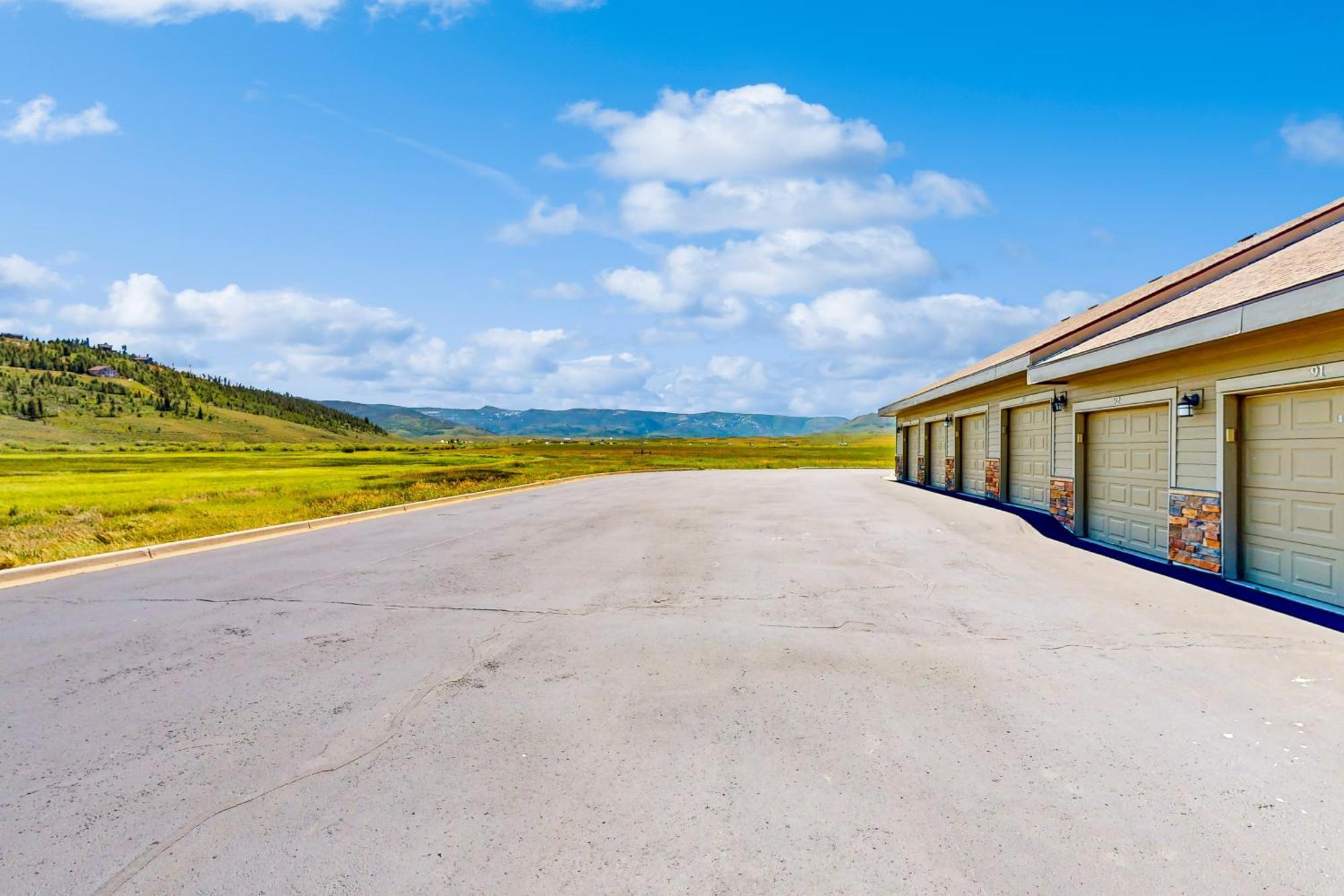 דירות Granby Ranch חדר תמונה